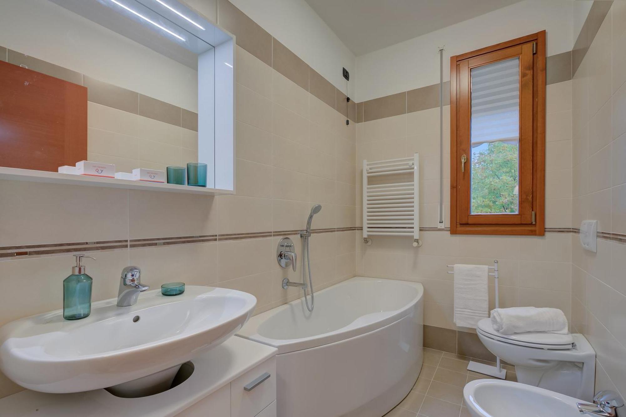 Magnolia - Happy Rentals Laveno-Mombello Exterior photo